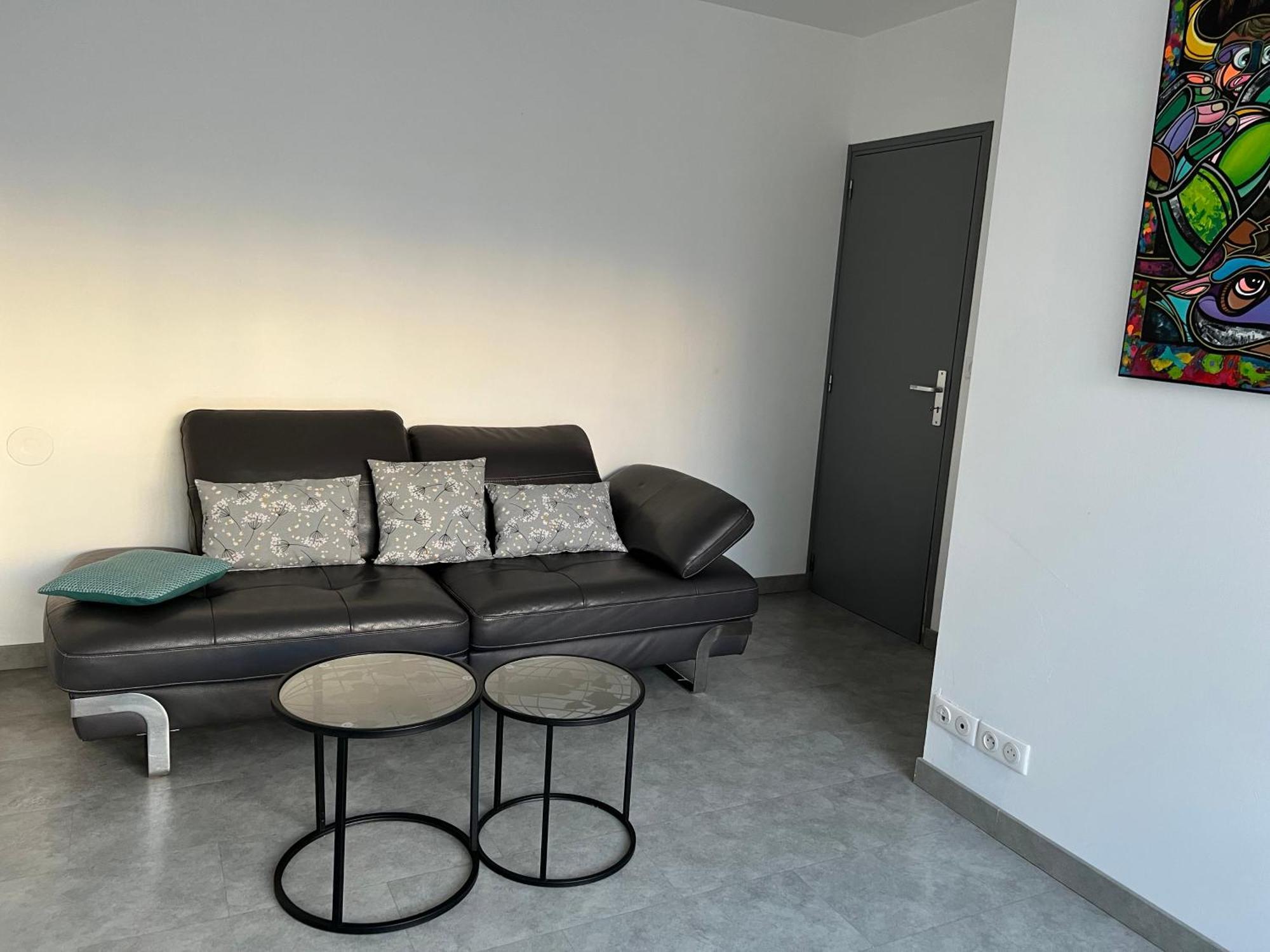 Chambre Avec Salle D'Eau Privee Dans Appartement Partage 200 M Du Tram Монпелие Екстериор снимка